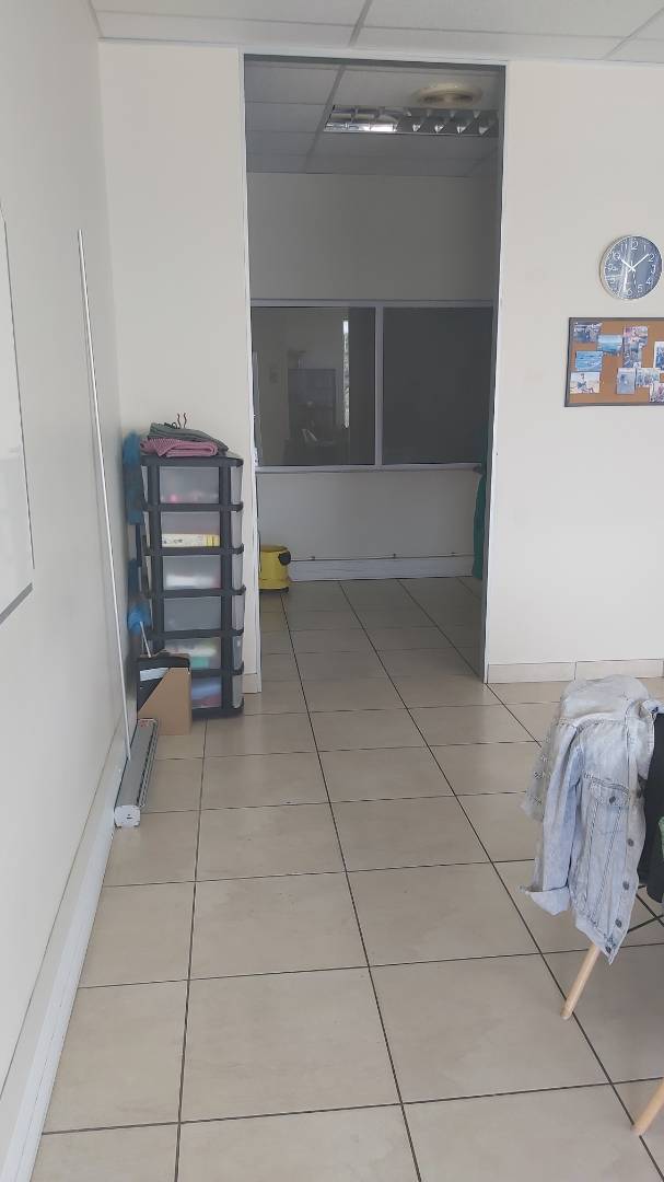 To Let commercial Property for Rent in Newton Park Eastern Cape